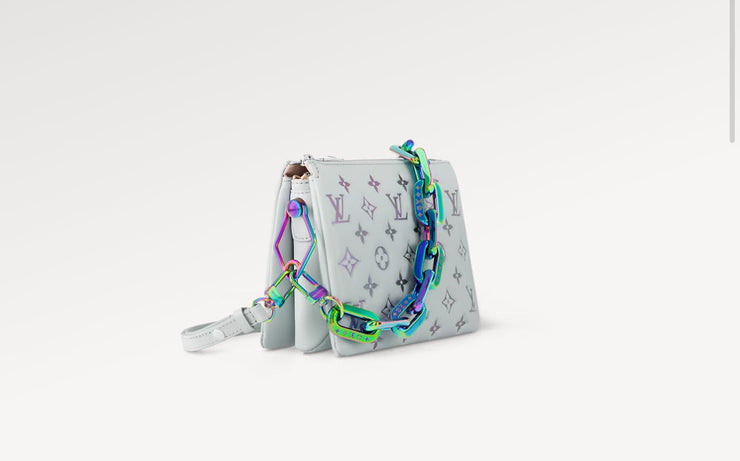 M23617
Borsa Coussin BB