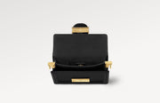 M23603
Pochette Dauphine East West