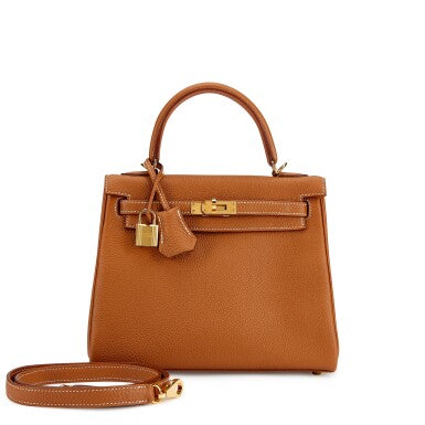 Hermès Gold Togo Kelly 25 Retourne Gold Hardware, 2020