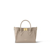 M20600 Borsa tote On My Side PM